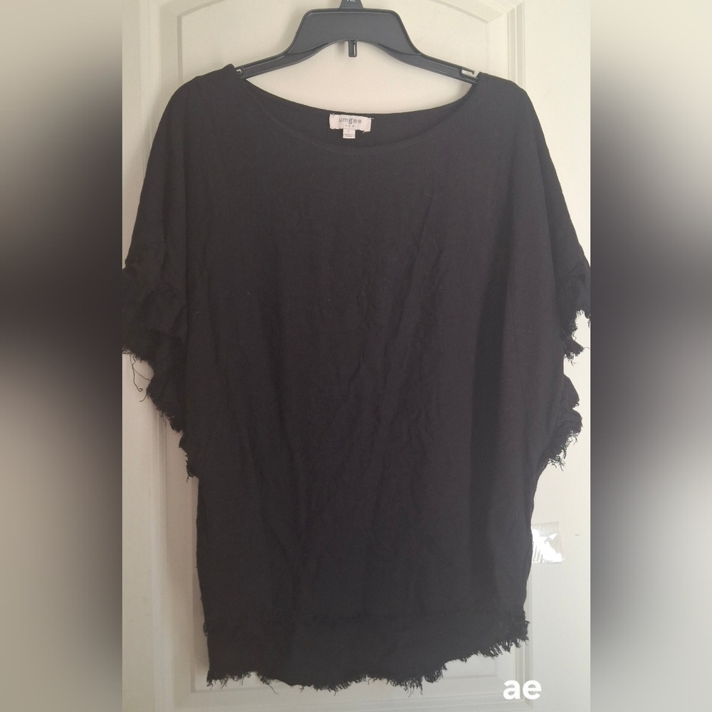 Umgee Ruffle Sleeve Frayed Black Frayed Hem Blouse Sz L GOTH Vamp Western Casual